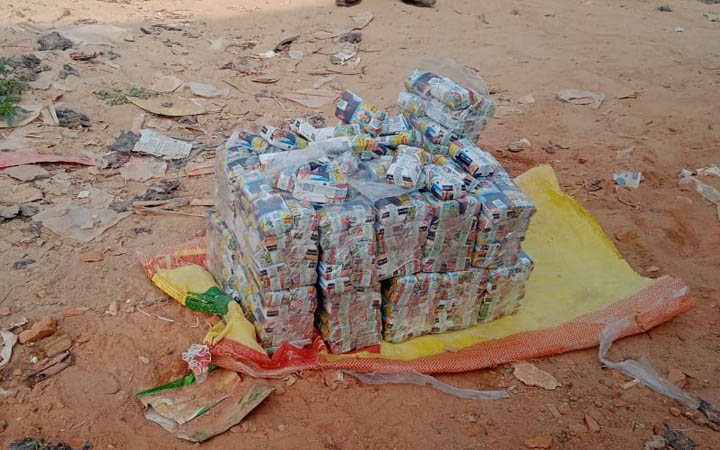 চট্রগ্রামে নকল ব্যান্ডরোলযুক্ত আকিজ বিড়ি জব্দ